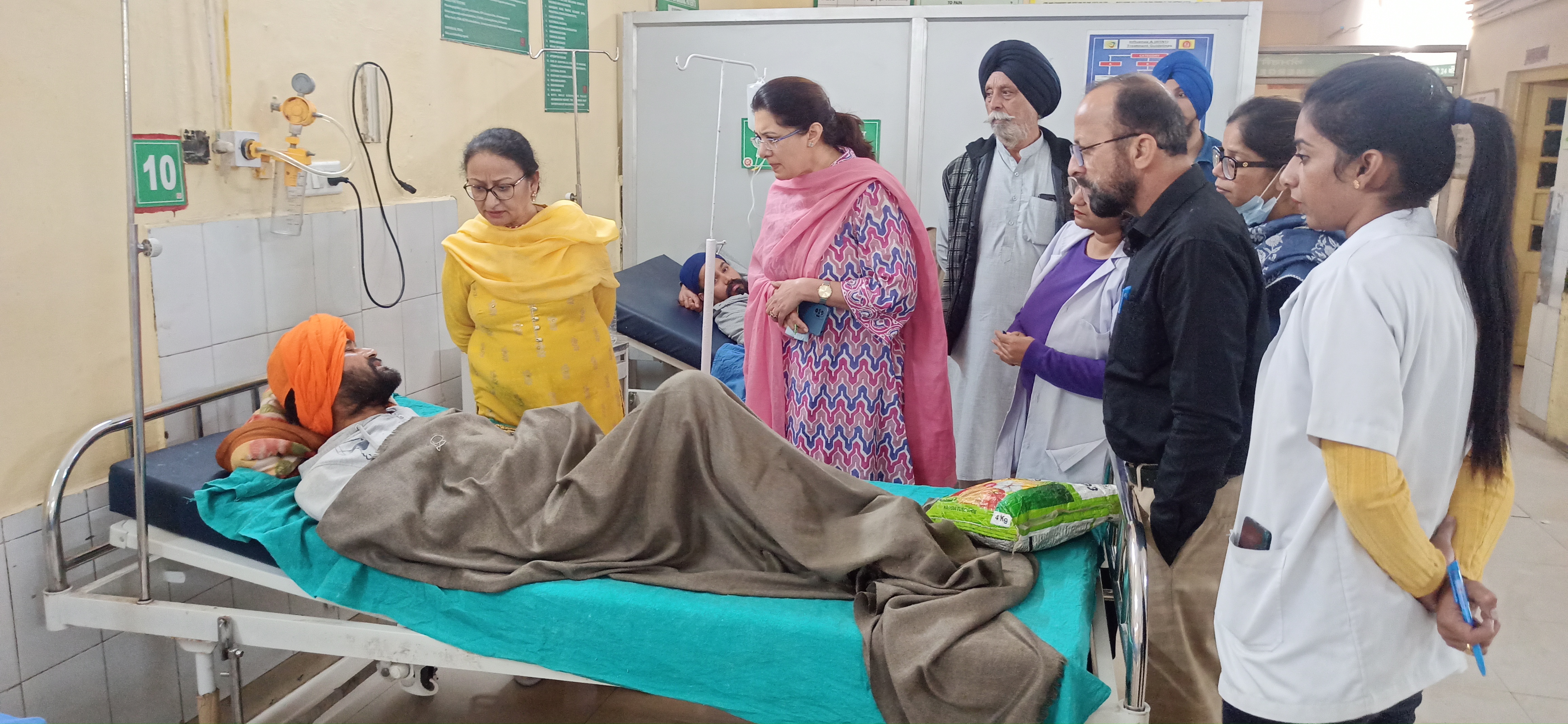 Civil Surgeon visited Civil Hospital Rajpura, Review of health facilities